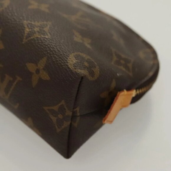 LOUIS VUITTON Monogram Pochette Cosmetic PM Cosmetic Pouch M47515 LV Auth 128420 - Picture 3 of 16